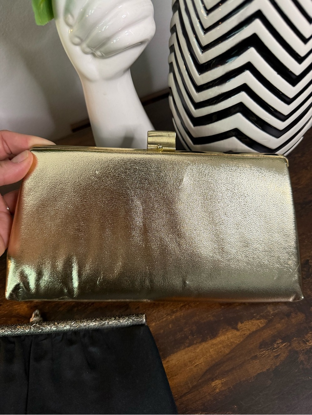 Vintage Clutch Bundle - Picture 2 of 4